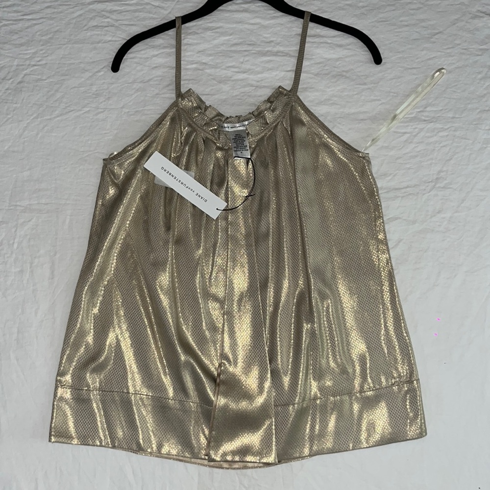 Diane Von Furstenberg Gold Top Size 10